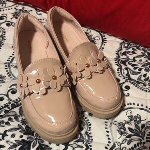 Girls Floral Embellished Patent Loafers